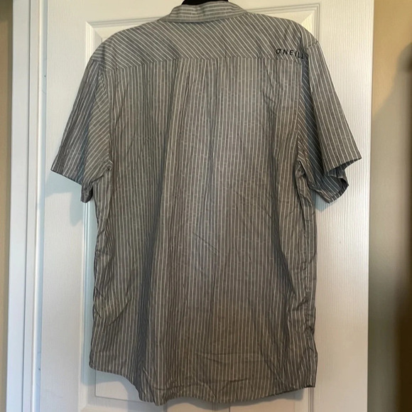 O’Neill mens gray and silver button down shirt size XL - Picture 5 of 7